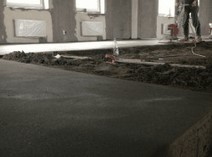 выравнивание пола бетонной стяжкой